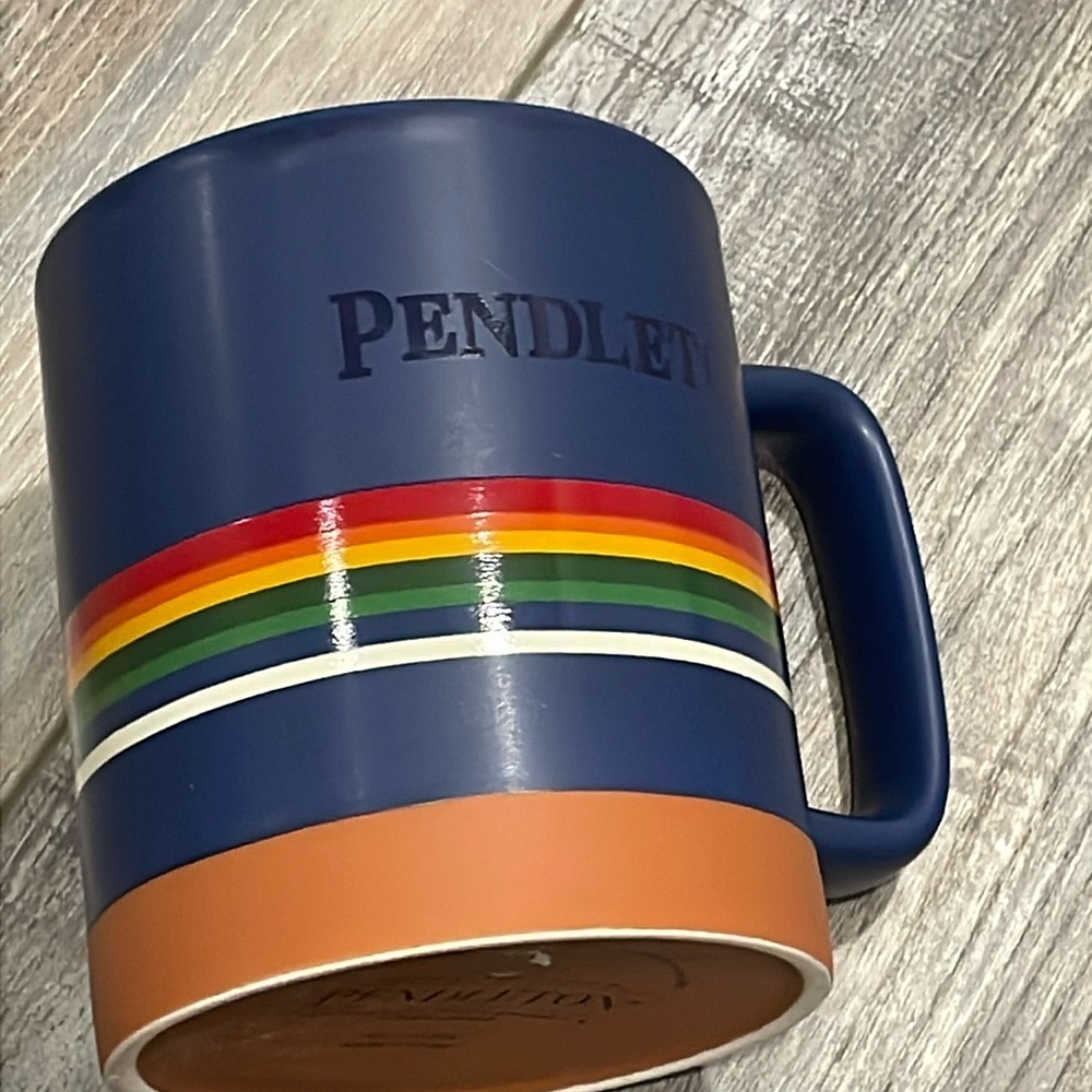 Pendleton Blue Stoneware Mug 18 oz